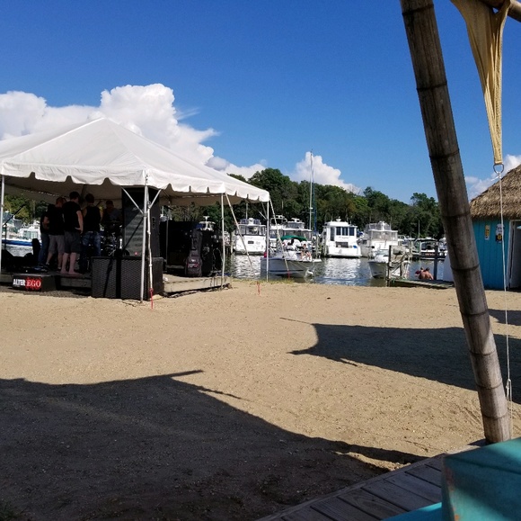 Meet your Posher, June - Picture 1 of 1